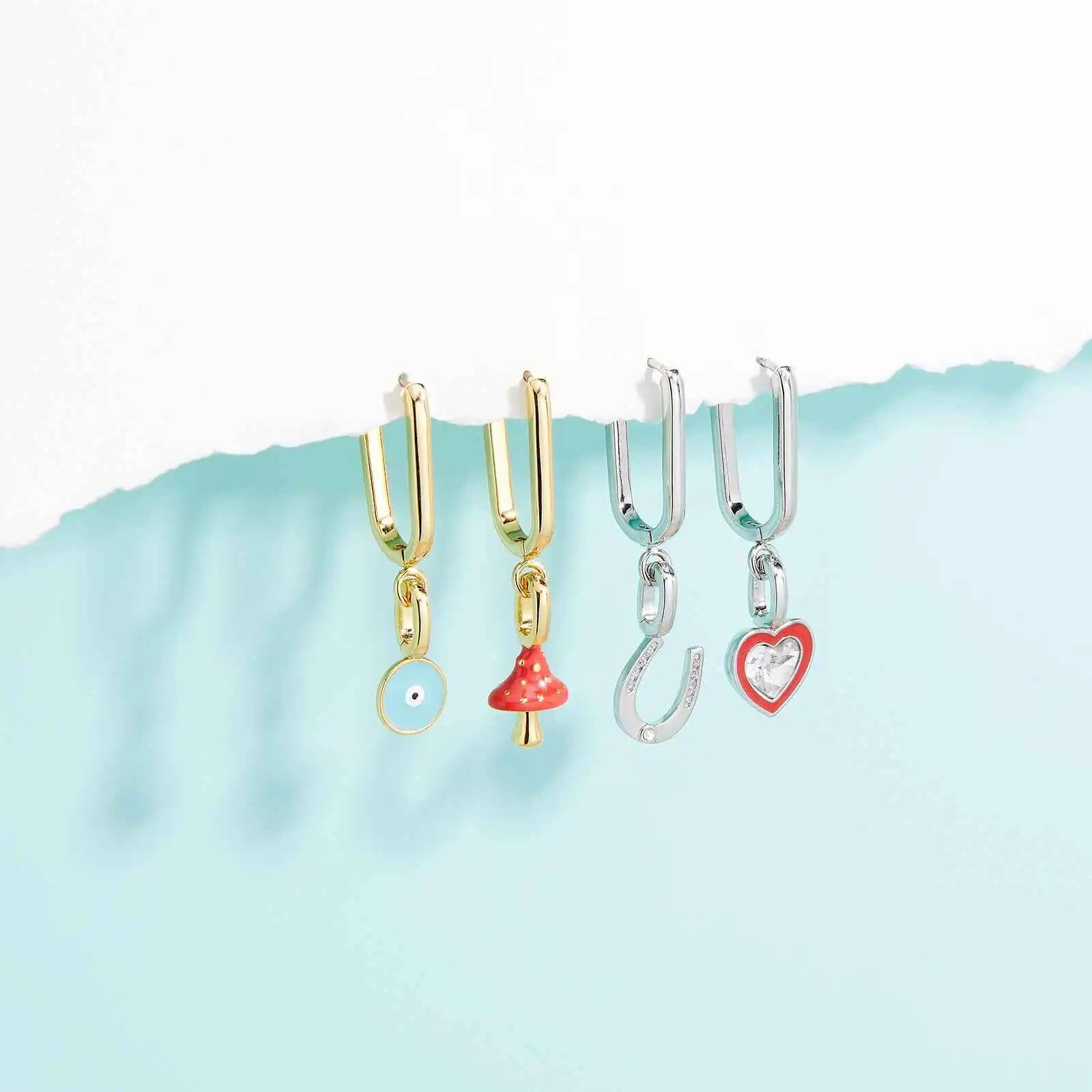 Harper Horseshoe Charm