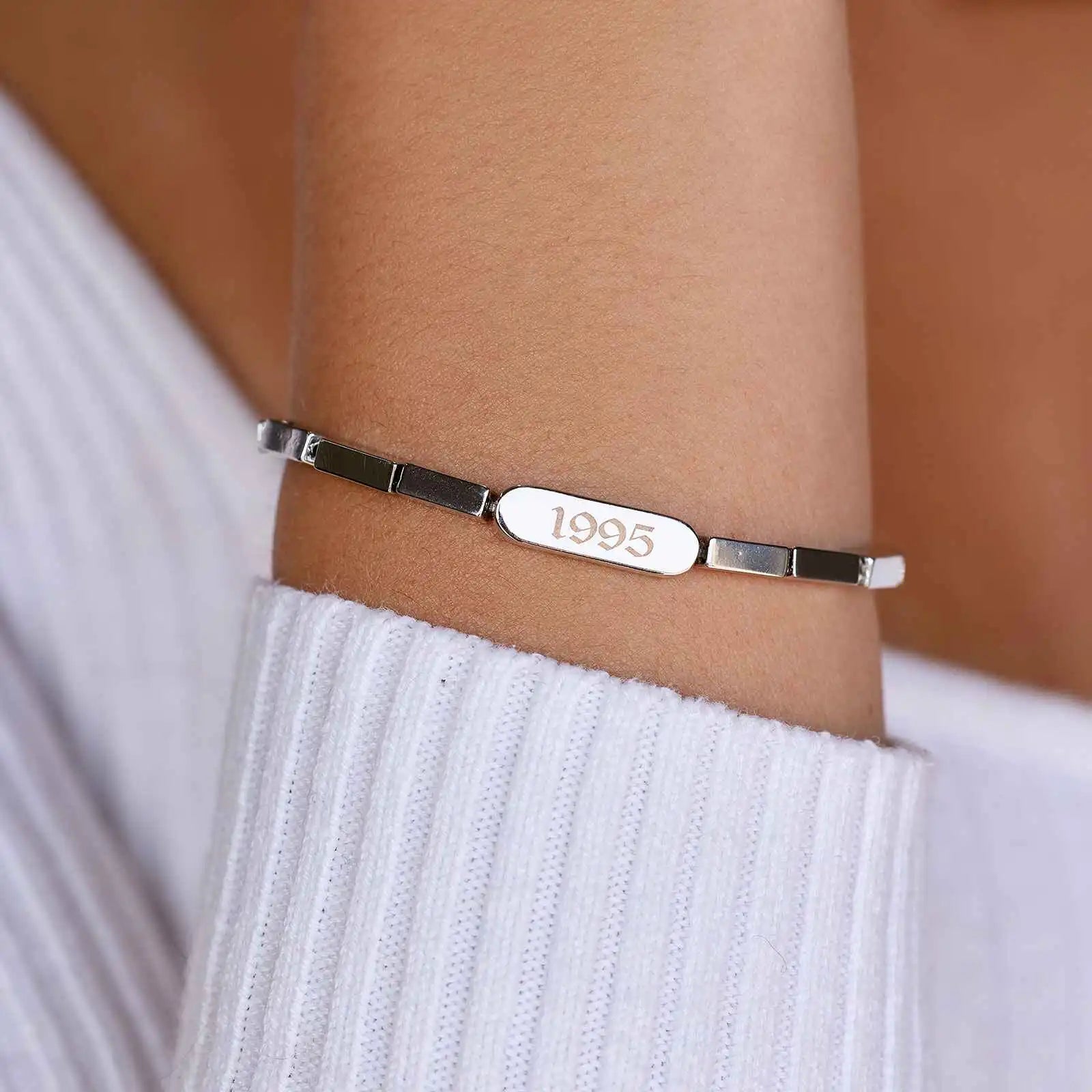 Engravable Rectangle Bead Stretch Bracelet